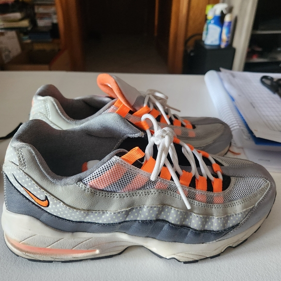 Nike Air Max 95 WM (Grey / Orange / Storm) Running [336620-003] Womens - Picture 5 of 9
